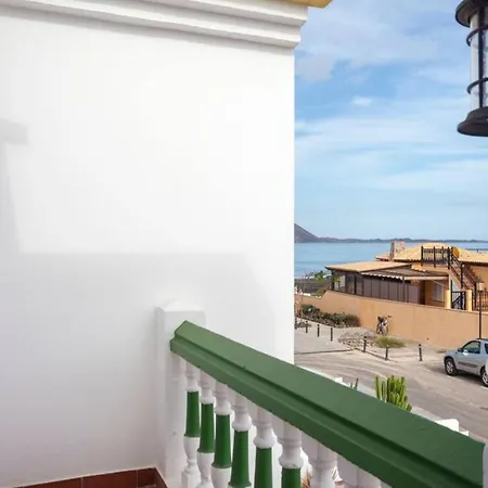 With Private Pool, Bbq, Wifi At Galera Villa